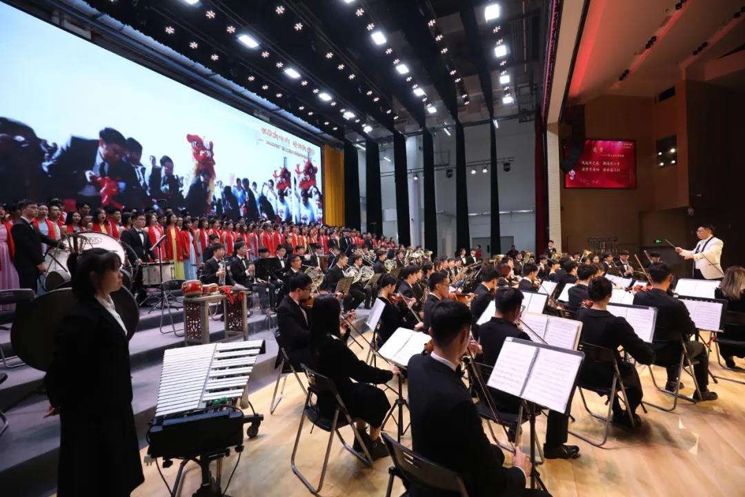 米兰网发布校歌《逐梦》